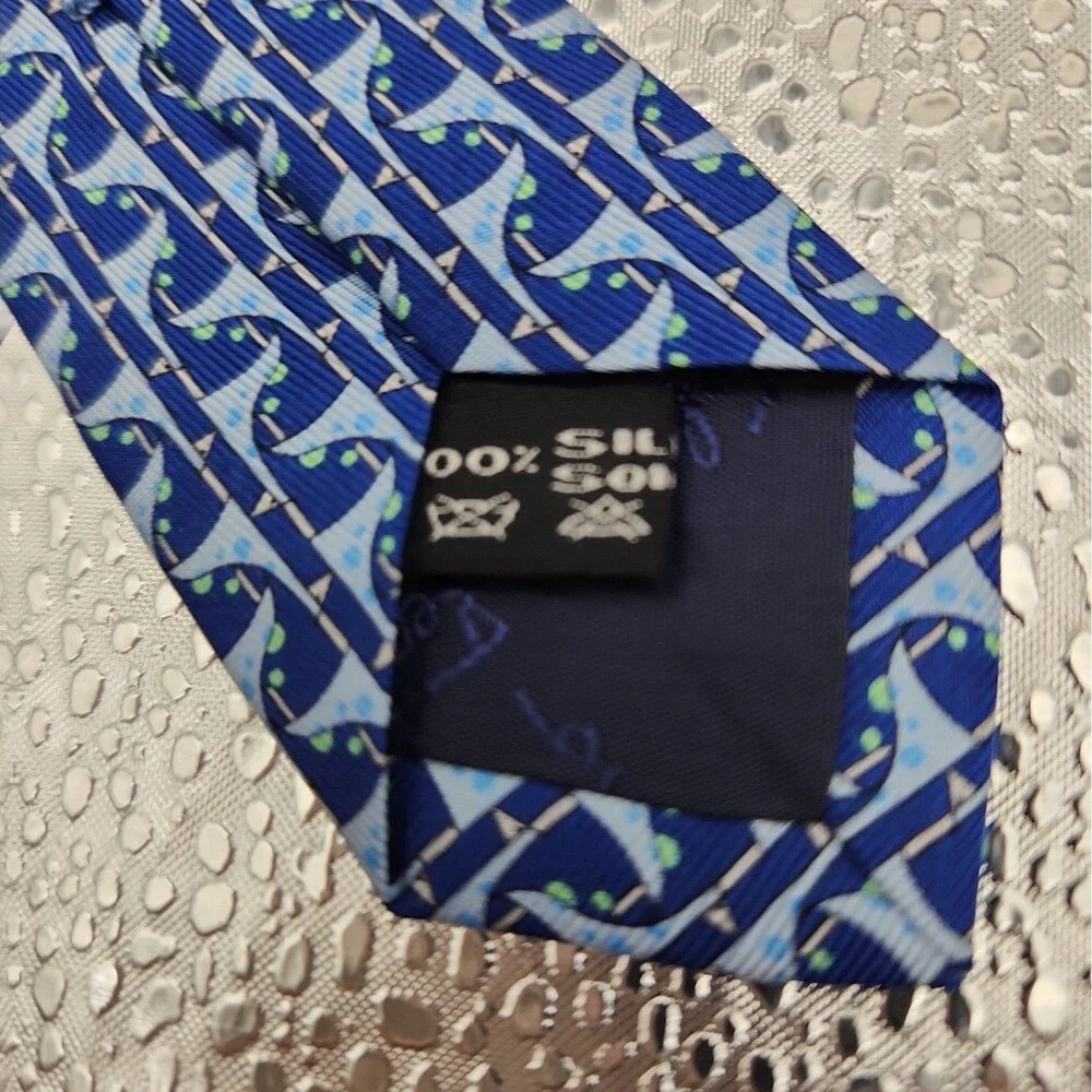 Tie Salvatore Ferragamo Navy Blue Stylized Whale 100% Silk Necktie Italy Vintage